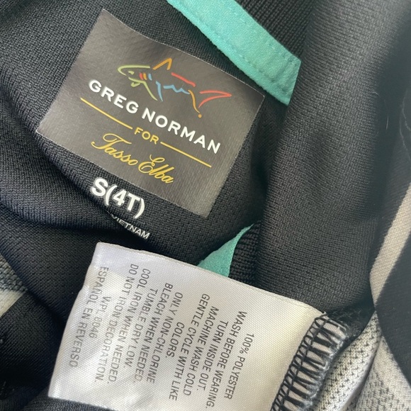 Greg Norman Kids Polo with Black and White Geometric Design Size 4T - Picture 6 of 9